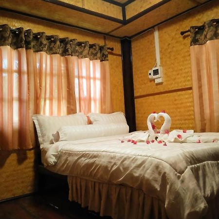 Ouychai Resort Home Stay チエンマイ エクステリア 写真