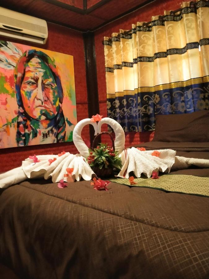 Ouychai Resort Home Stay チエンマイ エクステリア 写真